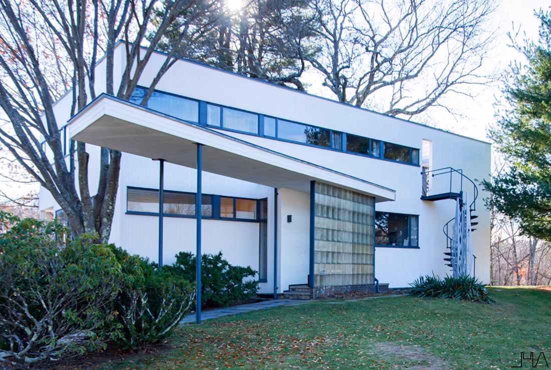 ¿Cuál es la obra más importante de Walter Gropius?