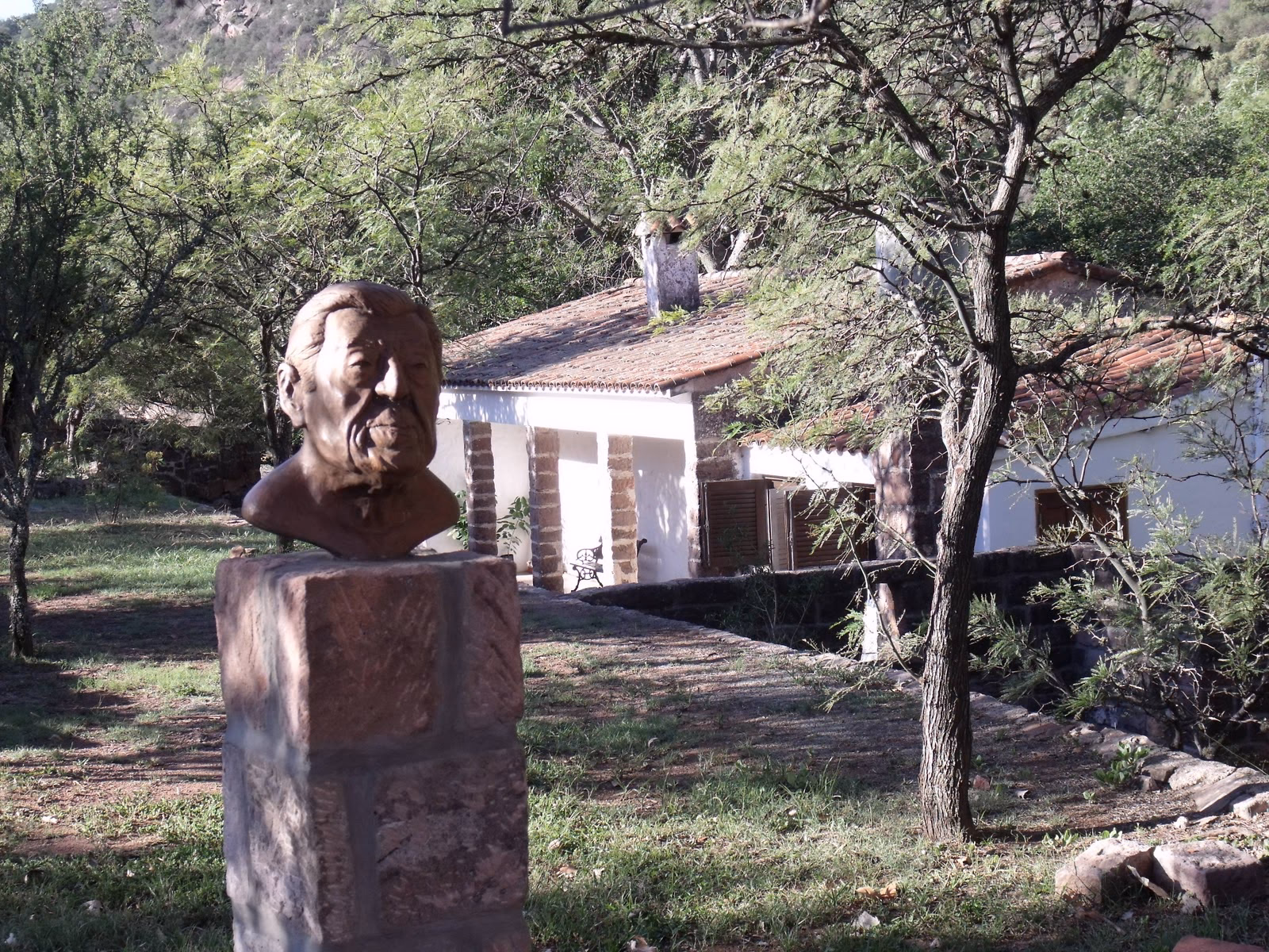 ¿Dónde están las cenizas de Atahualpa Yupanqui?