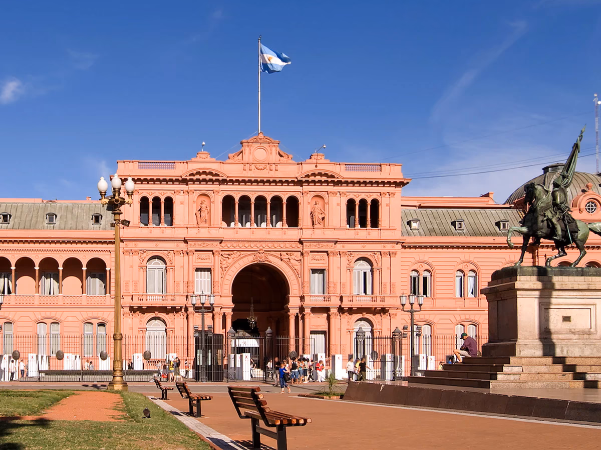 ¿Cómo se llama el patio más famoso de la Casa Rosada?