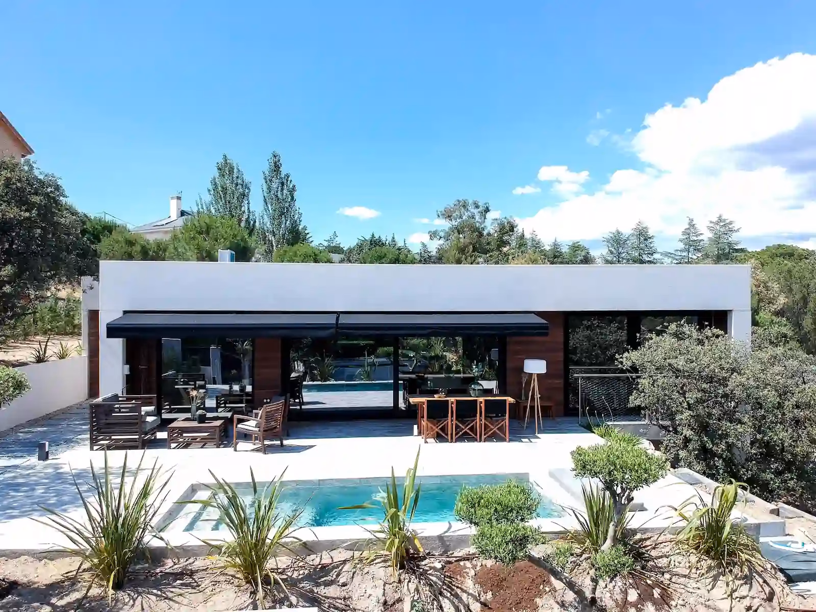 ¿Cuanto cuesta una casa de hormigón prefabricado?