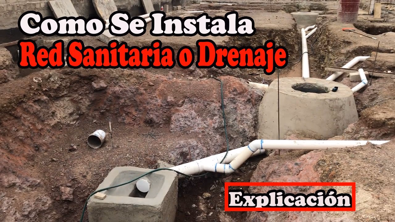 ¿Cómo puedo lograr un buen drenaje alrededor de los cimientos de mi casa?