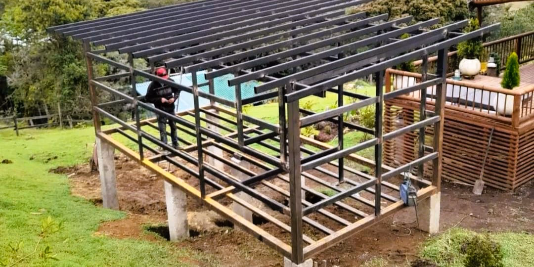 ¿Merecen la pena las casas construidas con metal?