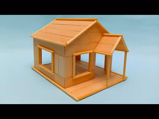 ¿Cuántos palitos de helado se necesitan para construir una casa?