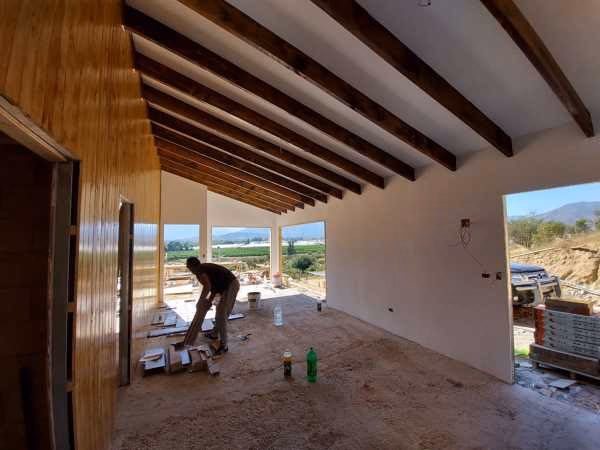 ¿Cómo se llama un techo con vigas a la vista?