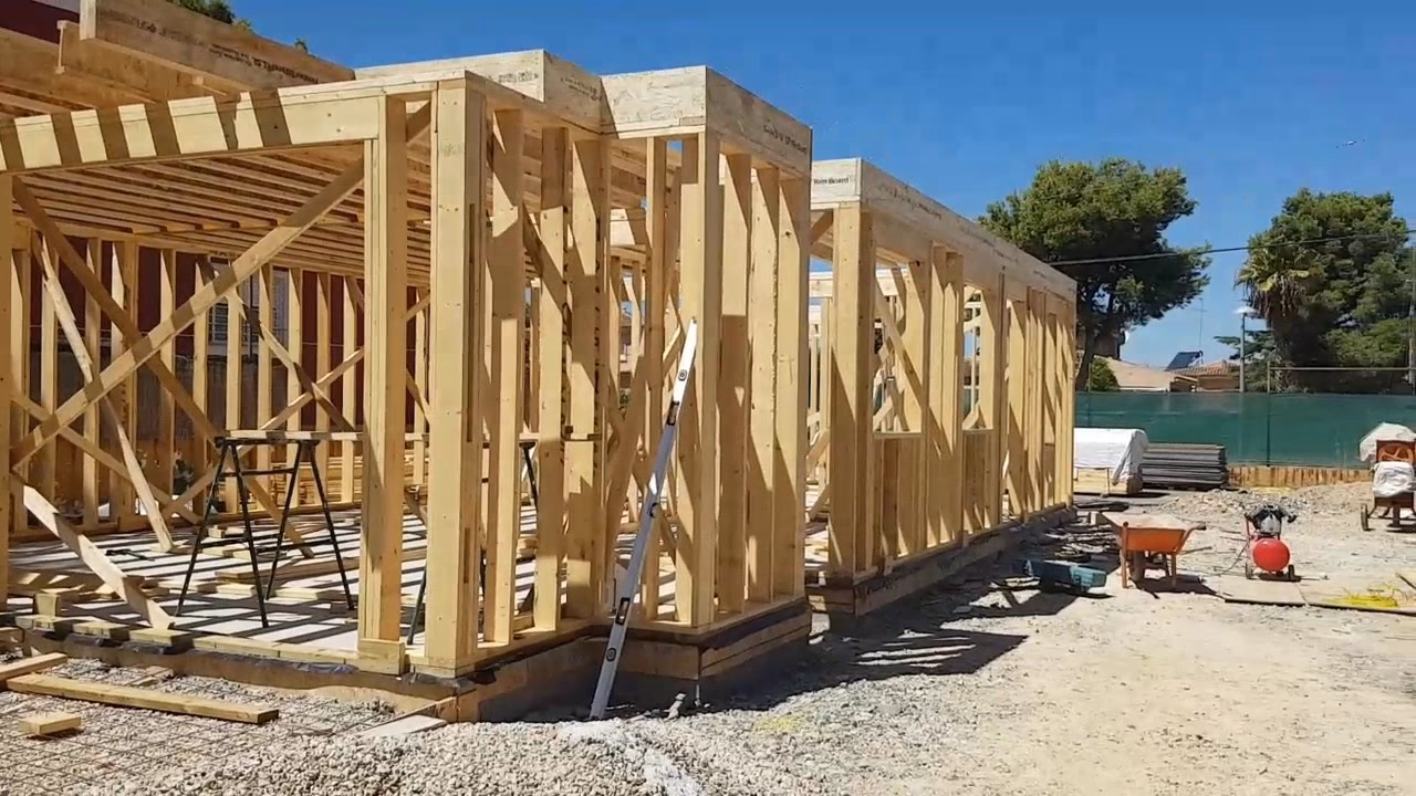 ¿Cuánto cuesta una casa de 2000 pies cuadrados en Canadá?