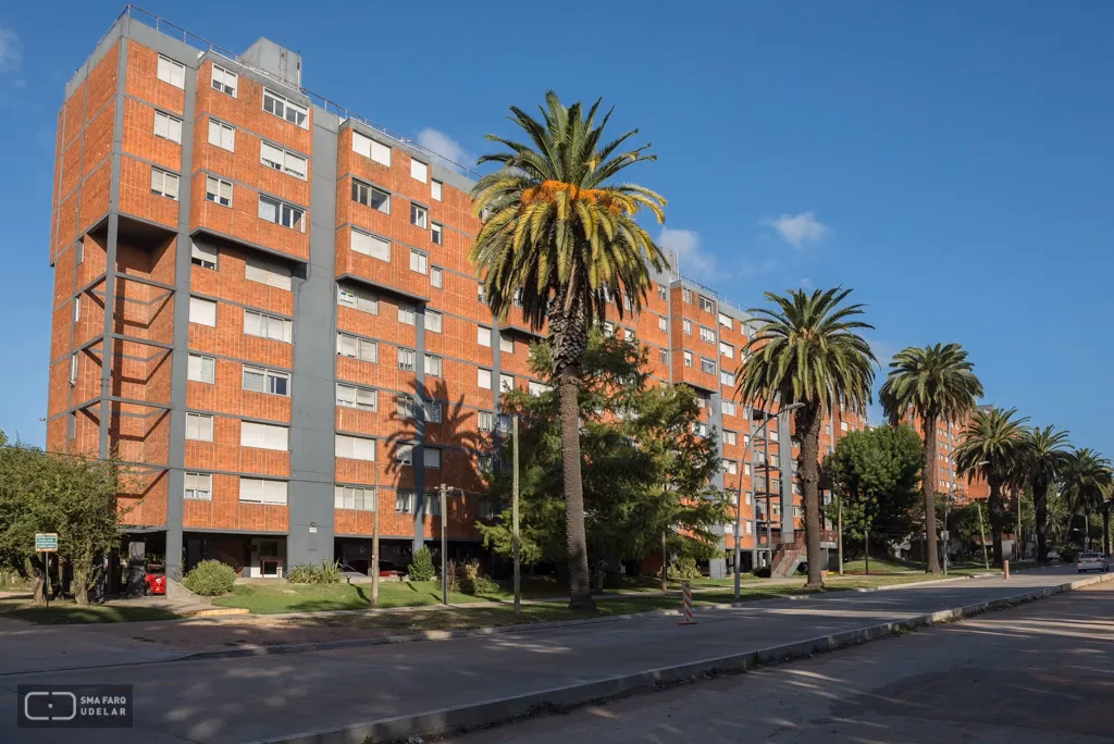 ¿Cuántas personas viven en el Fuerte Apache?