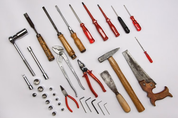 ¿Cuáles son 10 herramientas manuales?