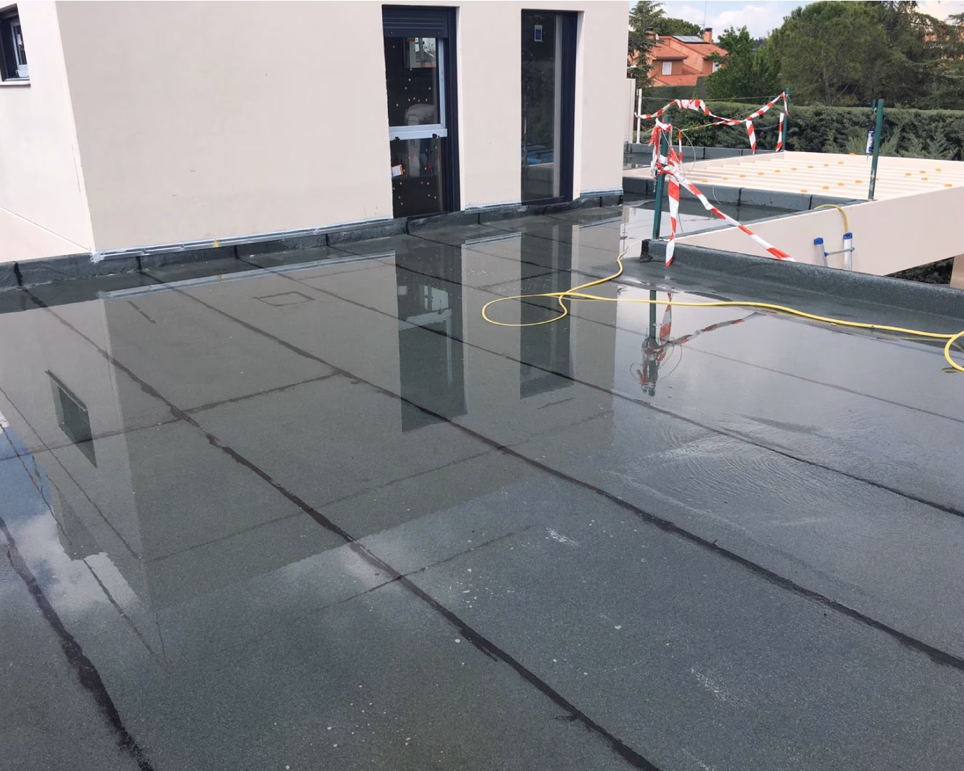 ¿Cómo impermeabilizar los cimientos de una casa?