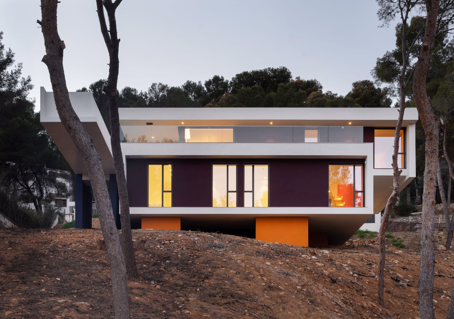 ¿Es posible asegurar una casa en terreno rústico?
