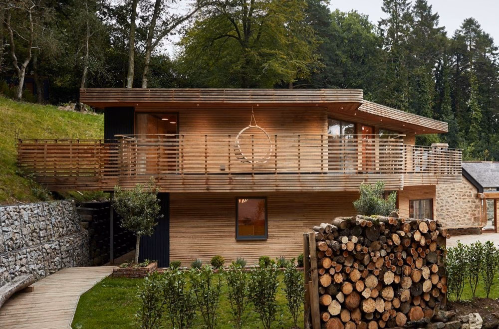 ¿Cómo se llama la serie de los hermanos que construyen casas?