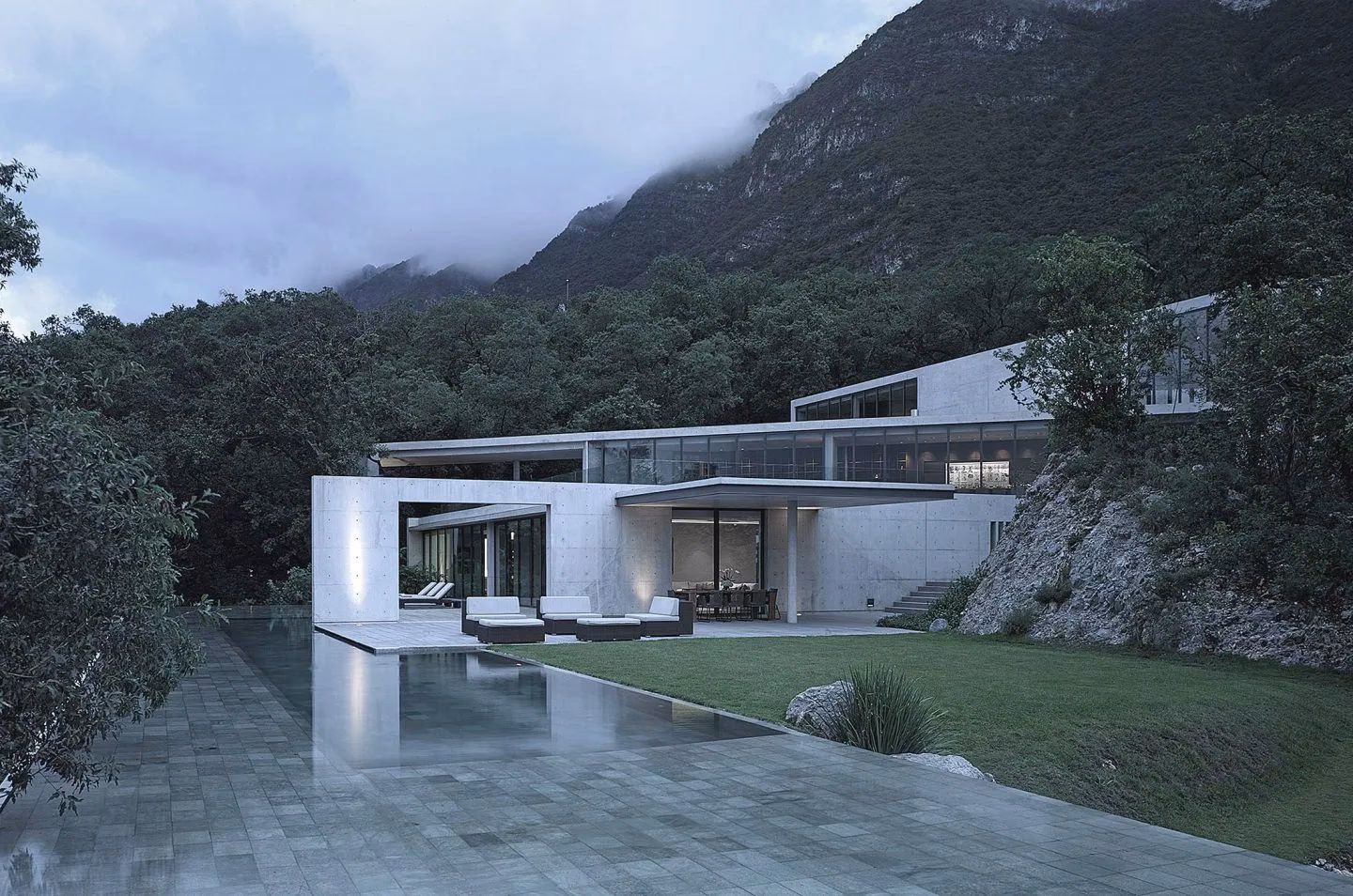 ¿Dónde vive Tadao Ando?